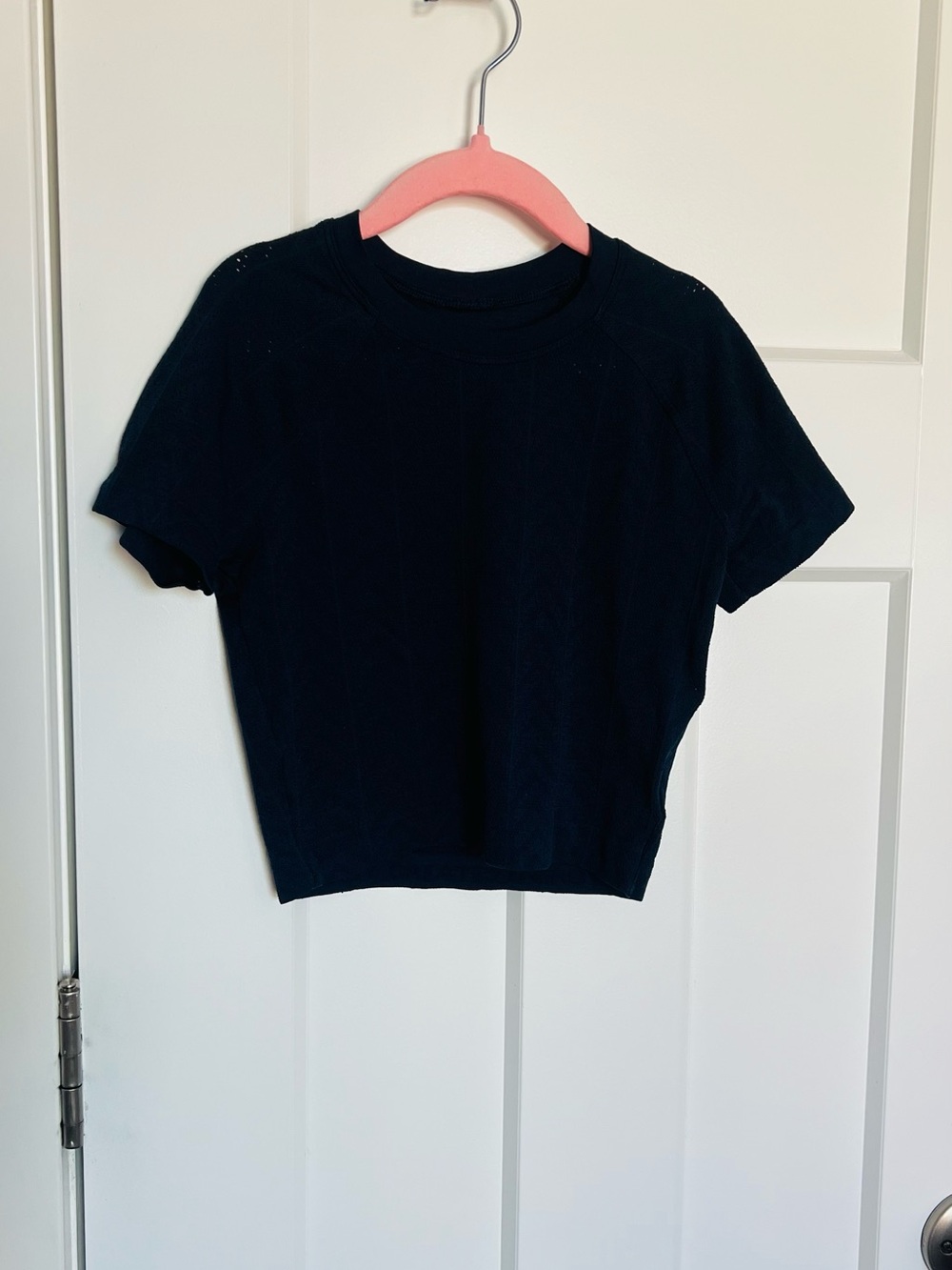 lululemon athletica Black Short Sleeve Tank Top